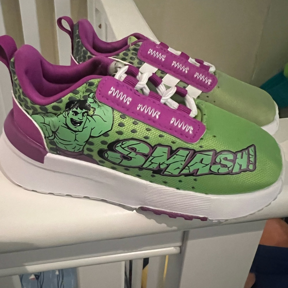 ADIDAS HULK TODDLER SHOES SIZE 6